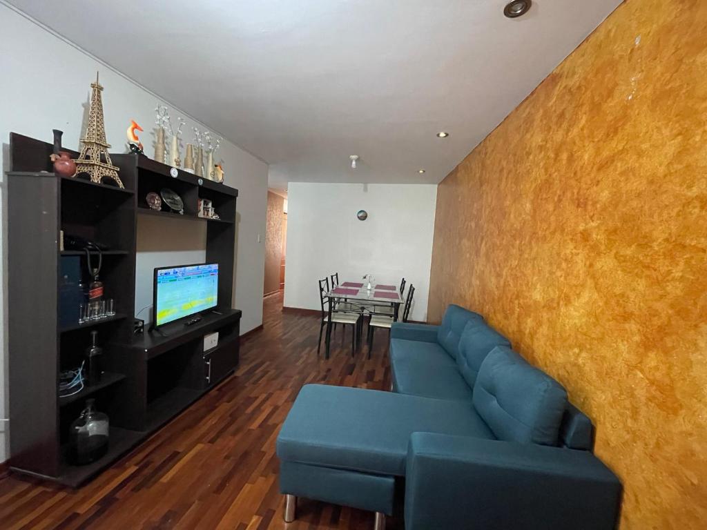 Exclusivo Apartamento en el corazón de Trujillo - 5to Piso - Housity