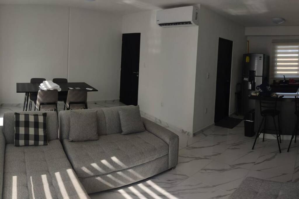 ACAPULCO DIAMANTE!! HERMOSO DEPARTAMENTO NUEVO!! - Two-Bedroom Apartment