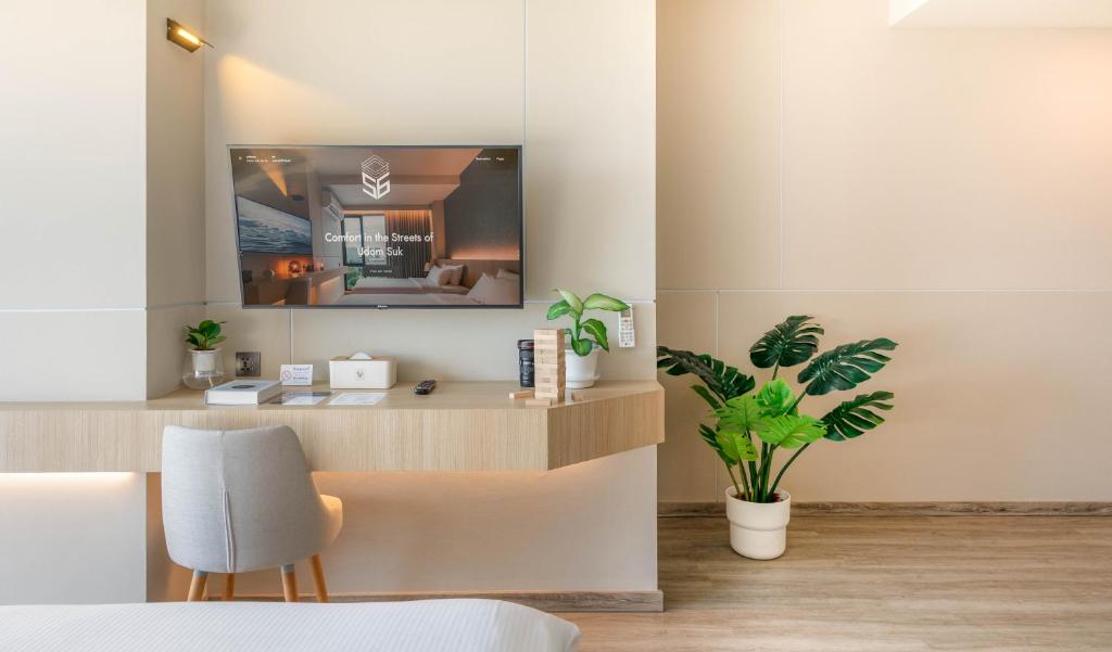 TV a/nebo společenská místnost v ubytování 56 Hotel