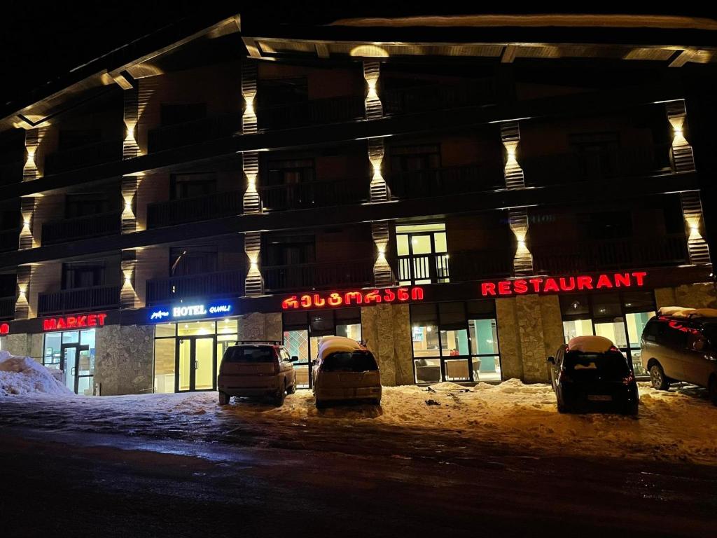 Budova, kde se aparthotel nachází