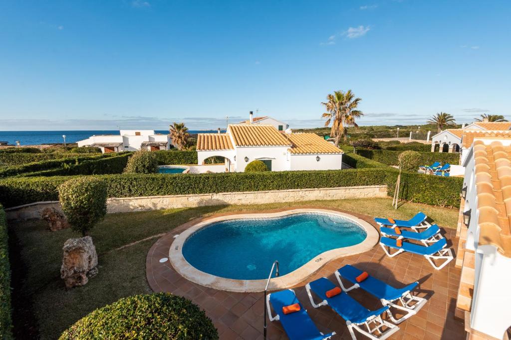 Villa Menorca Fucsia by Mauter Villas, Calan Bosch – Precios ...