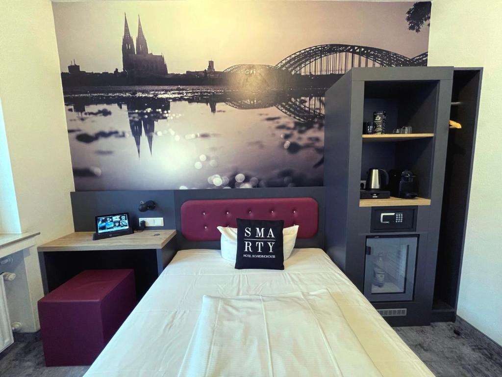 SMARTY Cologne Dom Hotel - Boardinghouse - KONTAKTLOSER SELF CHECK-IN - Resim 35