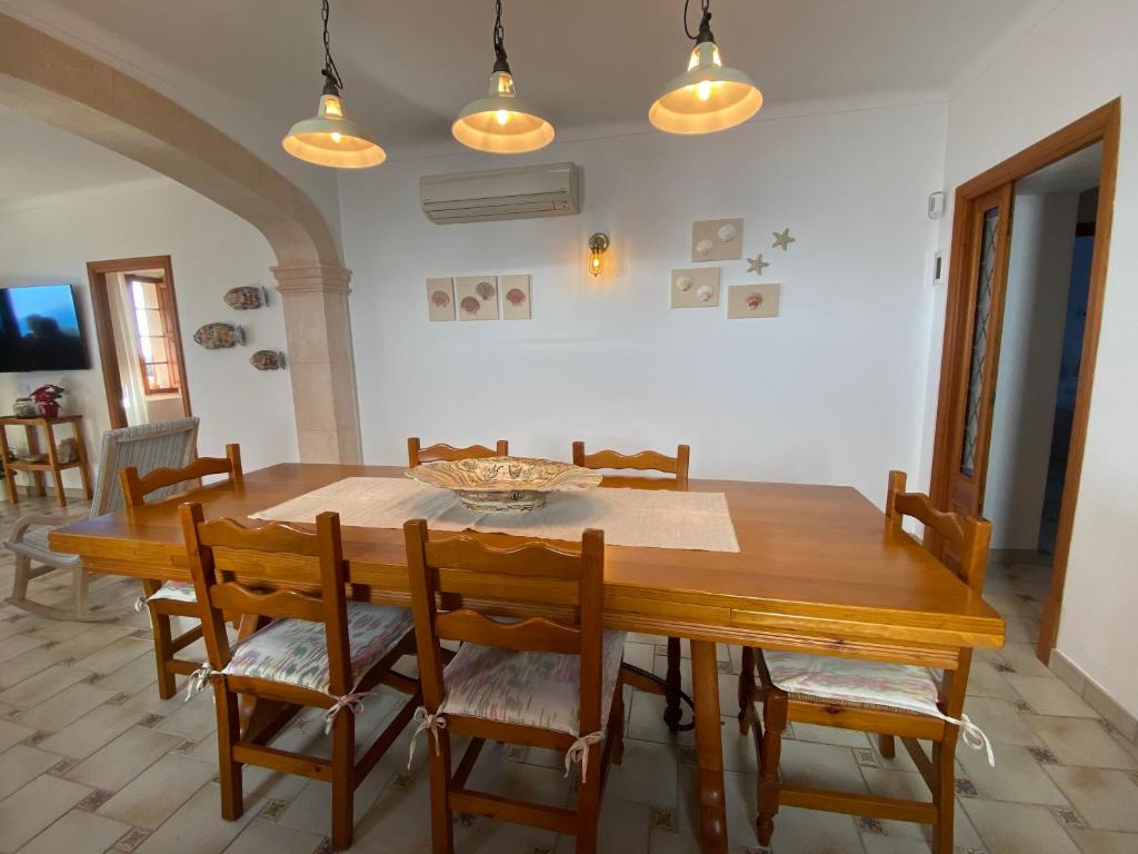 Fotografie z fotogalerie ubytování "Es Vell Marí" Casa en primera línea con vistas al mar, parking privado y WiFi v destinaci Sa Ràpita