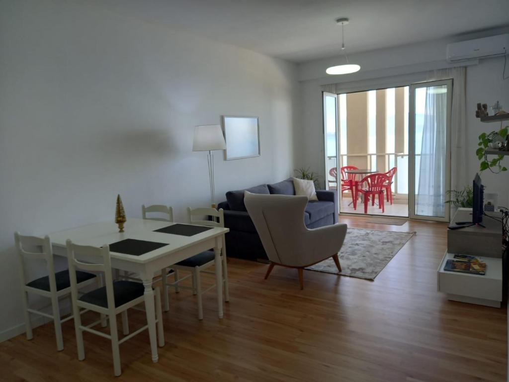 Hermes Apartment - Image 8