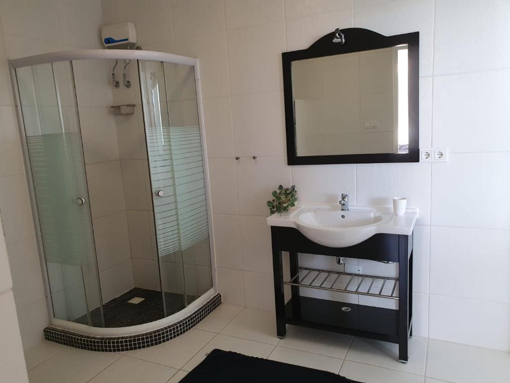 Vannituba majutusasutuses B1 APARTMENT with Balcony at JAN THIEL Curacao