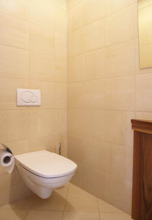 A bathroom at Cocoon am See