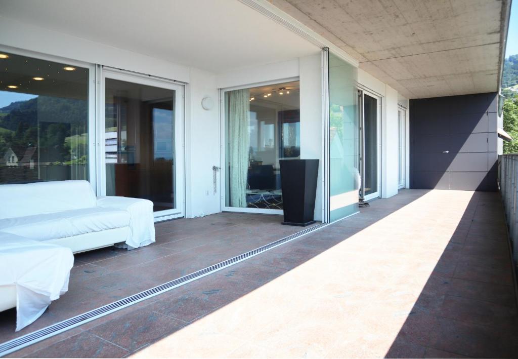 A seating area at Cocoon am See