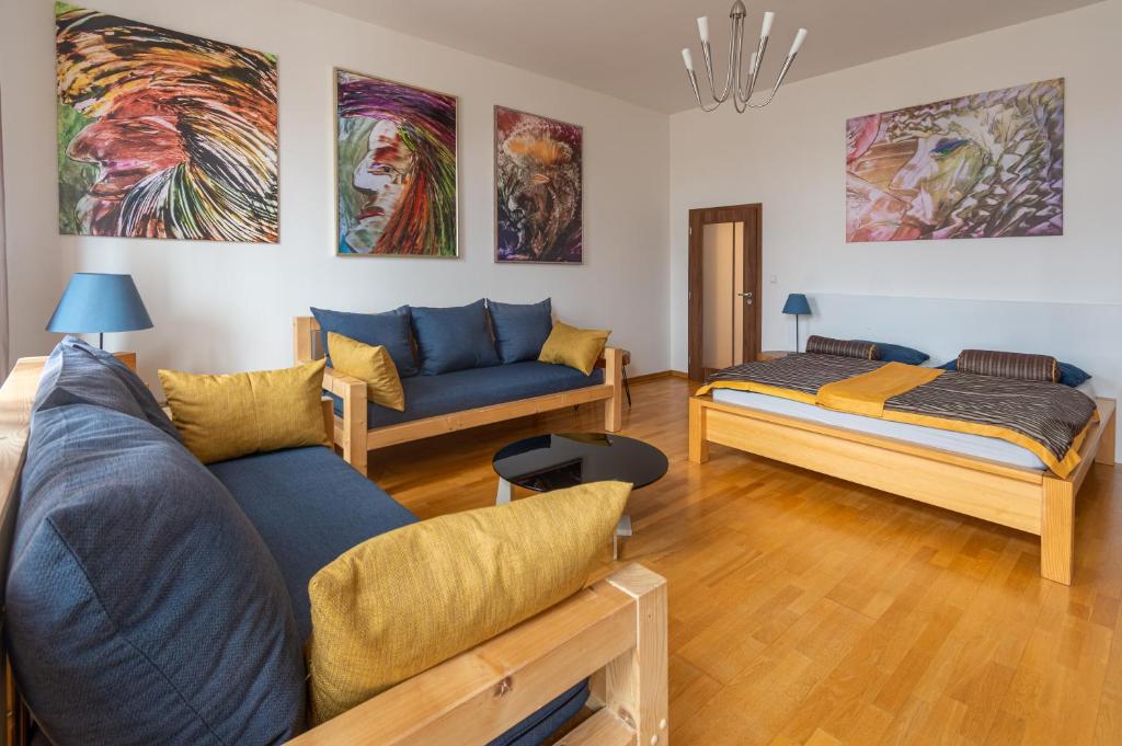 Apartment Sirius C in center of CB. - Apartamento De Lujo
