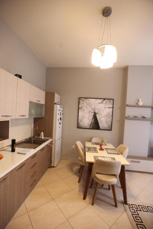 D & G Apartment - Image 12