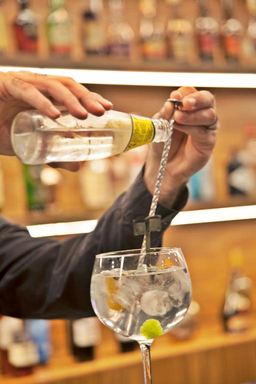 Ramada by Wyndham Lisbon - Resim 13