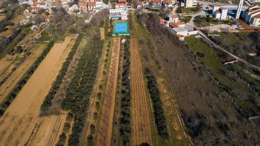 Bazén v ubytovaní Holiday Home "PANORAMA-SPORT" POOL&BAR alebo v jeho blízkosti