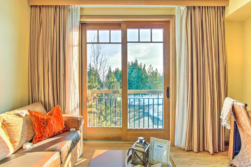 Stunning Cle Elum Studio with Juliet Balcony!, Cle Elum (updated prices