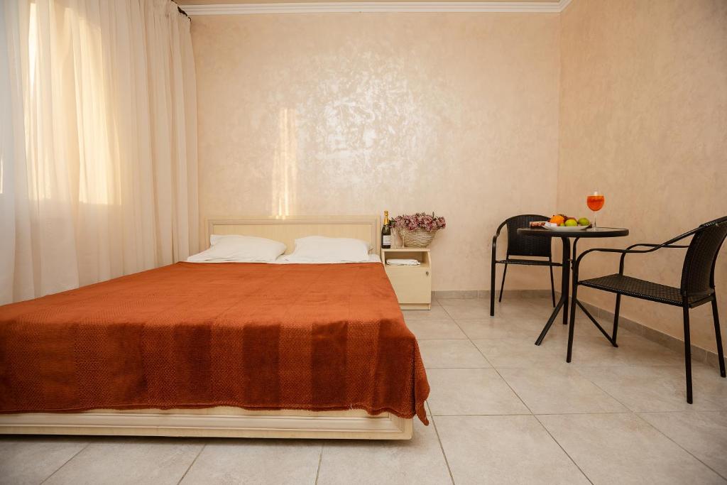 GRAND Hotel - Standard Triple Room