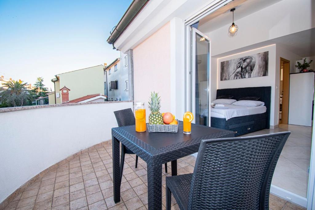 Balkón alebo terasa v ubytovaní APARTMENT SUN