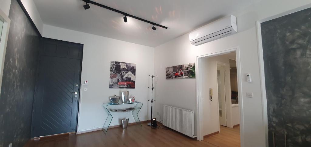 KALIDONIA RESIDENCE Suite Nicosia , Spacious 2 BR suite with office