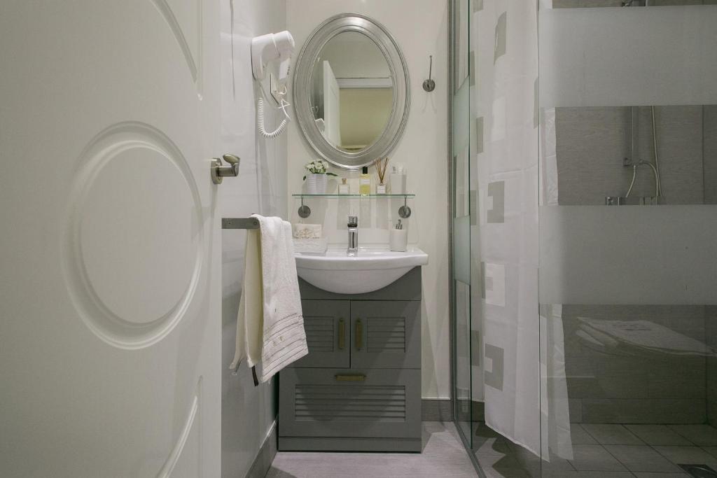 Hostal Central Palace Madrid - 8