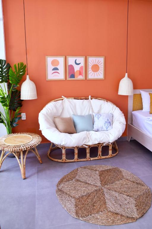 Orange you glad you found orange living room decorations for your vibrant space