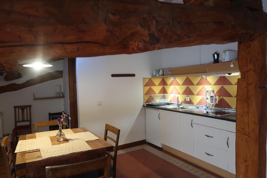 Kuchyň nebo kuchyňský kout v ubytování Casa Barría