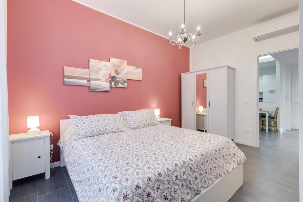 Łóżko lub łóżka w pokoju w obiekcie AV Domus Vatican St.Peter B&B