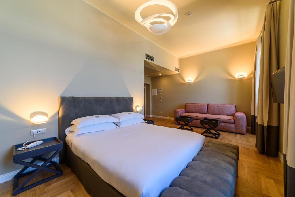Hotel Villa Paradiso - 湖景小型套房