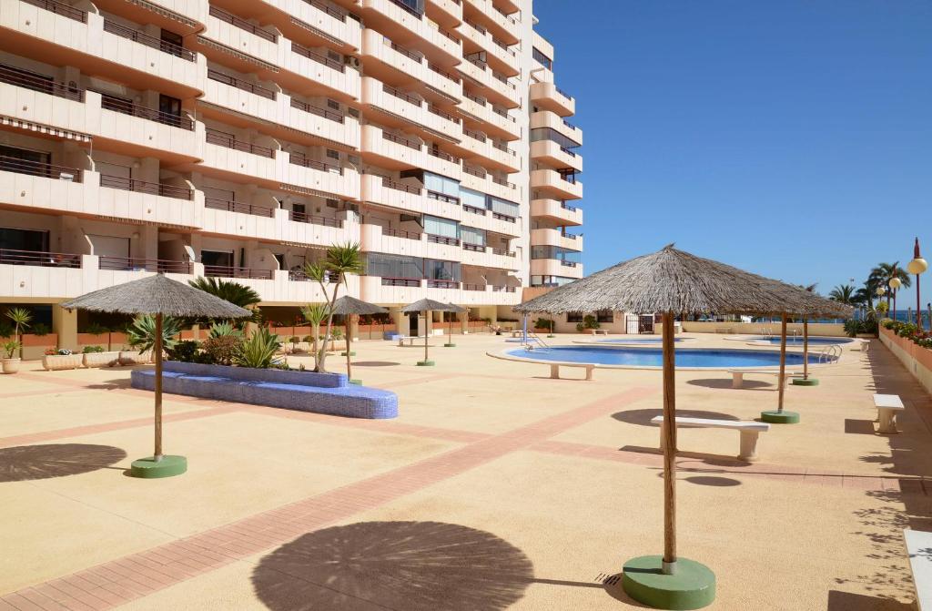 Bazén v ubytovaní APCOSTAS Zafiro - Calpe alebo v jeho blízkosti