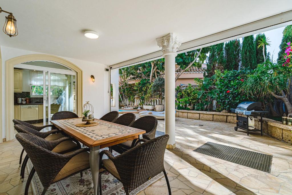 Zahrada ubytování Luxury villa El Duque