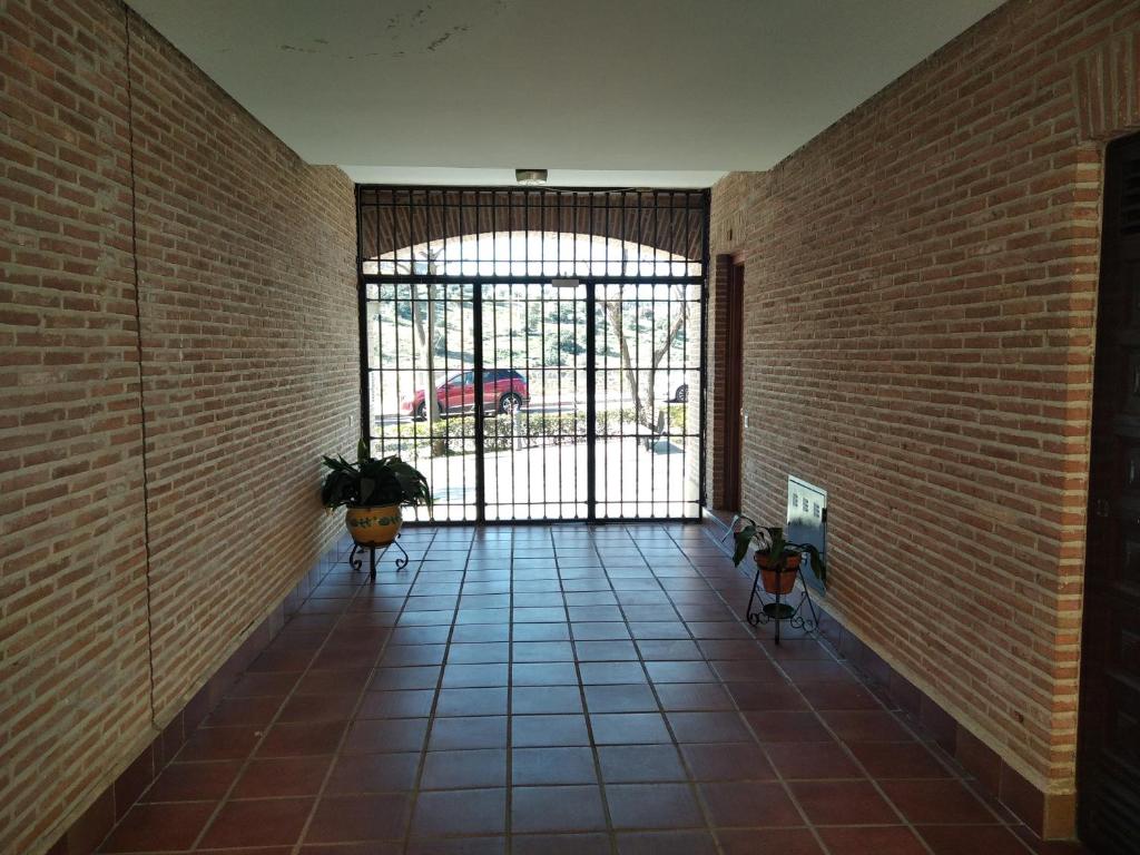 Casa Paseo del Tajo Parking Incluido - Living Toledo - 1