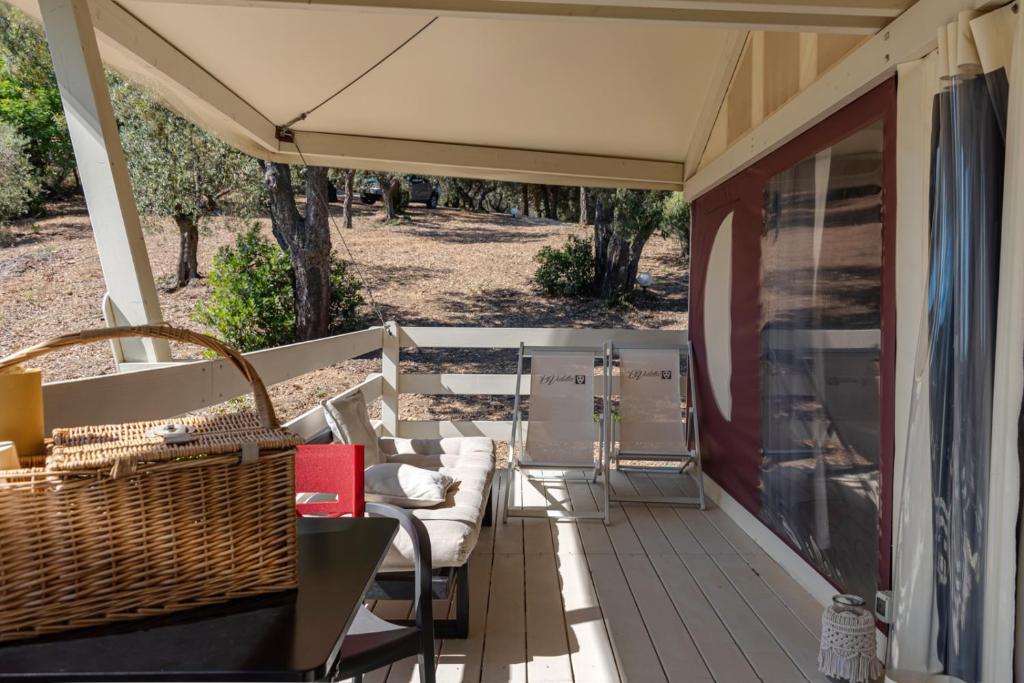 Posezení v ubytování Be Vedetta - Relais & Glamping - Adult Only
