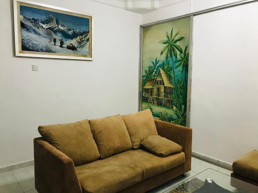 Posezení v ubytování Alyn Home UTHM Parit Raja Coway