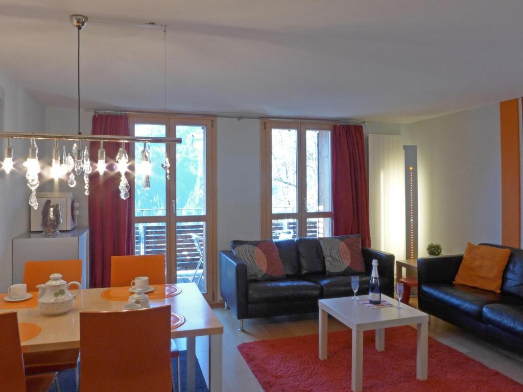 Posezení v ubytování Apartment Breithorn Residence Apt-3 by Interhome