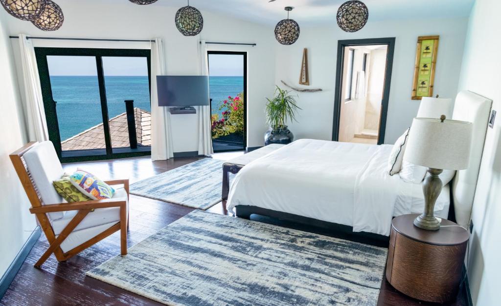 Tamarind Hills Resort & Villas photo 5
