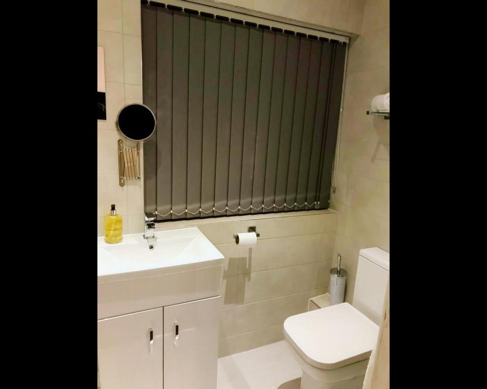 Ένα μπάνιο στο Anson Studios Walsall M6, J10
