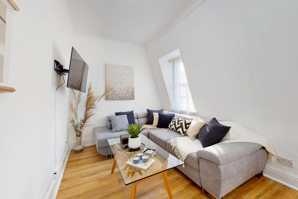 Park Lane Apartments - Clarges Street - 