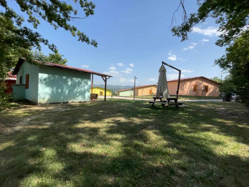 Budova, v ktorej sa farma nachádza