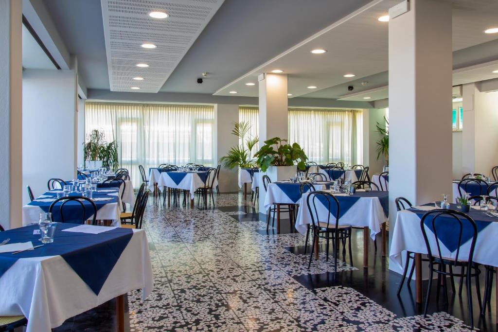 Restaurace v ubytování Hotel President's