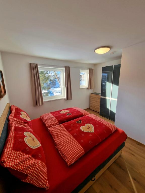 Łóżko lub łóżka w pokoju w obiekcie Ferienwohnung Kurz