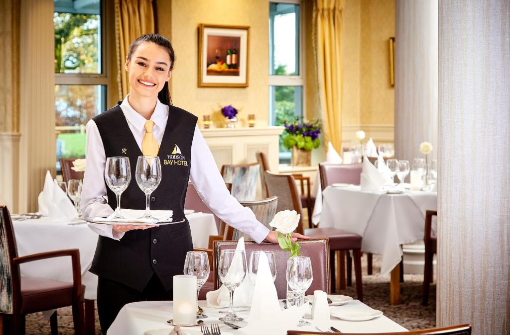 Os clientes hospedados em Hodson Bay Hotel