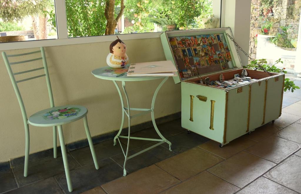 As crianças hospedadas em Corfu Pearl