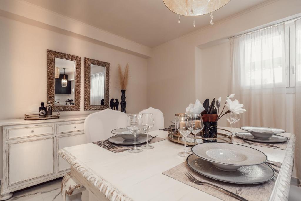Fotografie z fotogalerie ubytování Maison Downtown Luxury Apartments! v destinaci Zakynthos Town