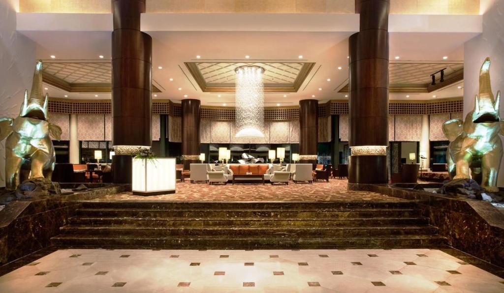 Χώρος καθιστικού στο Sedona Hotel Yangon