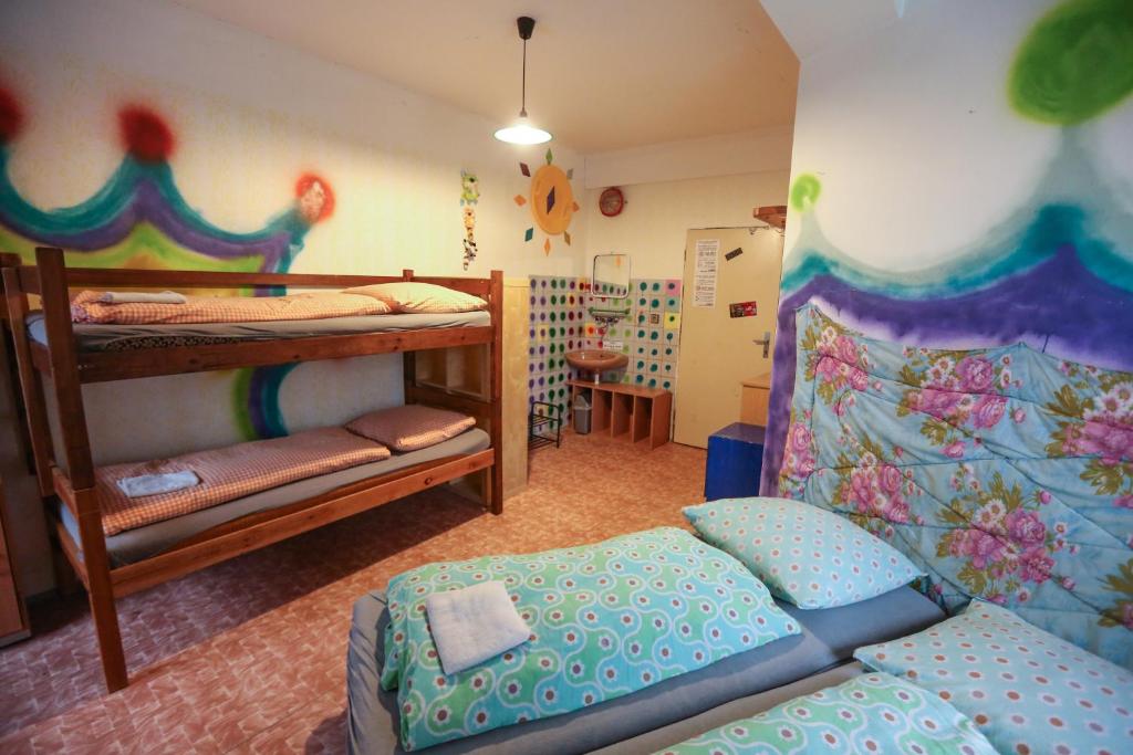 Postel nebo postele na pokoji v ubytování Hostel KlonDike