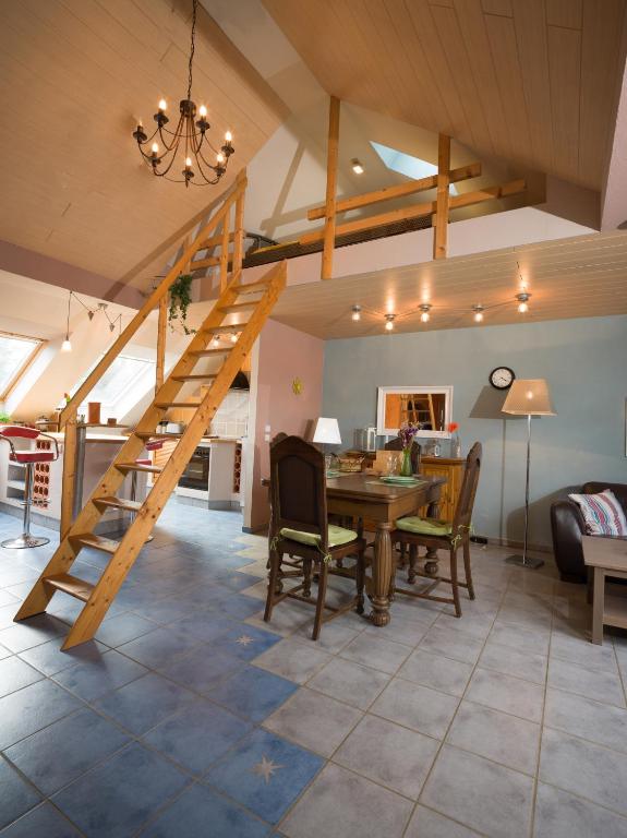 Fotografie z fotogalerie ubytování Ferienwohnung Maxima v destinaci Weiskirchen