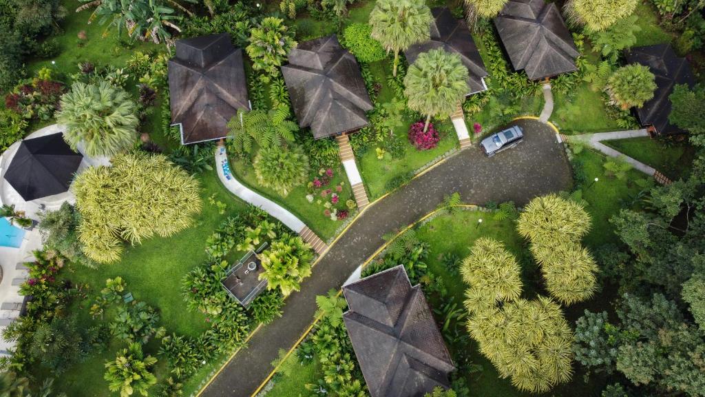 Jardín al aire libre en Hotel Lomas del Volcan