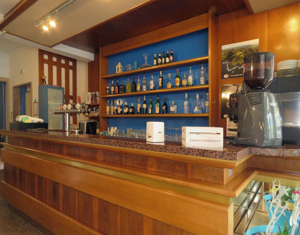 Lounge nebo bar v ubytování Hotel Saturno