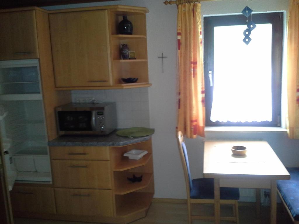 Kuchyň nebo kuchyňský kout v ubytování Haus Fratnik