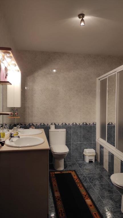 El encinar de las Hoces - Vivienda de uso turístico - Casa De Seis Dormitorios