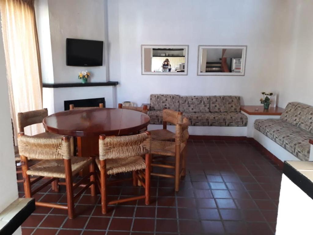 TV a/nebo společenská místnost v ubytování Hotel La Rinconada Tequisquiapan