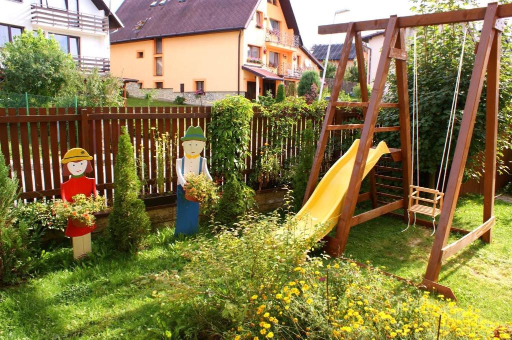 Zahrada ubytování Vila Ema