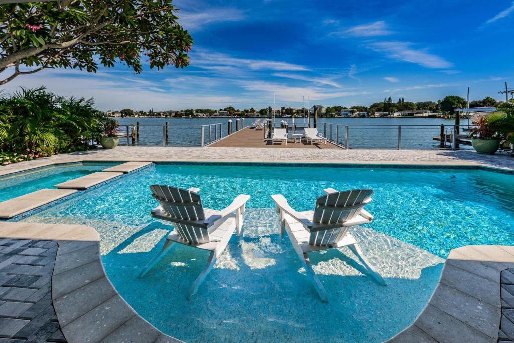 Paradise Cove, Clearwater Beach (updated prices 2024)