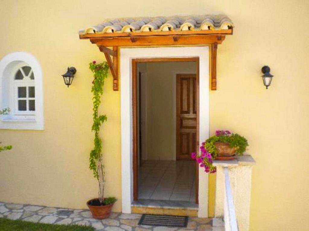Kép Natalia Apartment A with panoramic sea views of Agios Gordios bay szállásáról Ájosz Górdioszban a galériában